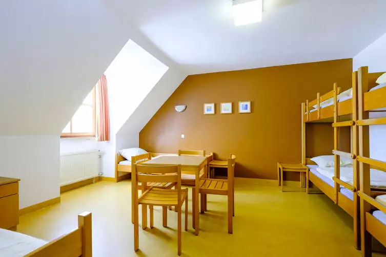 DJH Jugendherberge Falkenberg Tannenlohe