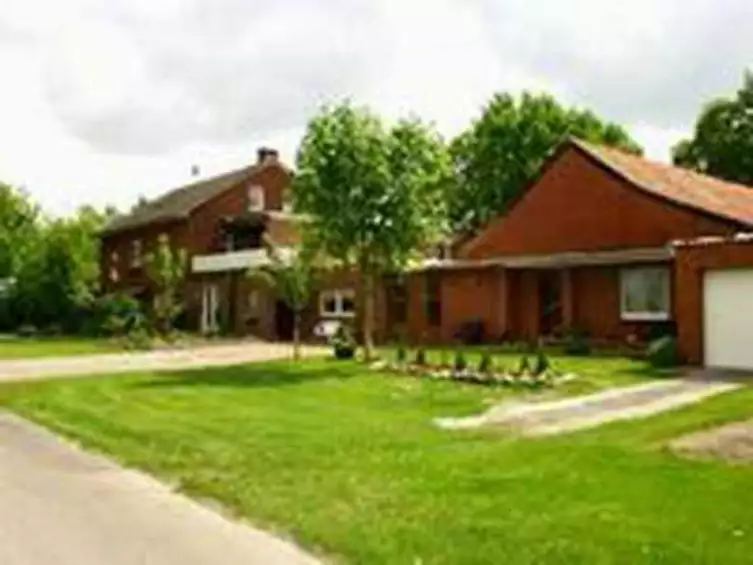 Lazy Horse Ranch Ferien- und Reiterhof Braune