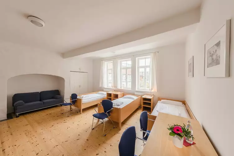 Tagungsstätte und Jugendbildungs- zentrum Kloster Volkenroda