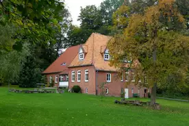 Hausansicht Ev. Freizeitenheim Raven Soderstorf