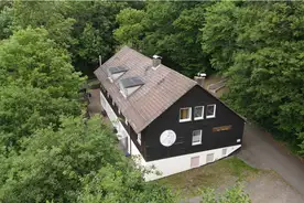 Hausansicht Freizeit-Urlaubs- und  Tagungshaus Meißner