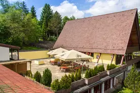 Heuhotel