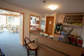 Jugendg�stehaus