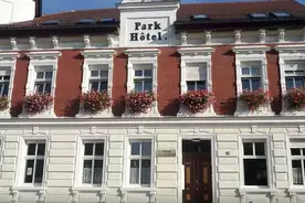 Hausansicht CVJM-Parkhotel Schönebeck