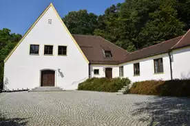 Hausansicht Jugend- und Bildungshaus Pfaffenhofen