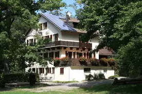 Hausansicht Naturfreundehaus Wüstenrot