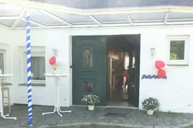 Jugendg�stehaus