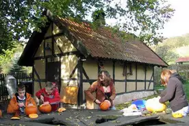 Hausansicht KUNSTHOF Friedrichsrode Helbedündorf