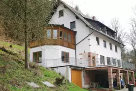 Hausansicht Landheim des Helmholtz-Gymnasiums Heidelberg Waldbrunn