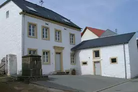 Hausansicht Gästehaus Dauwen Ferschweiler
