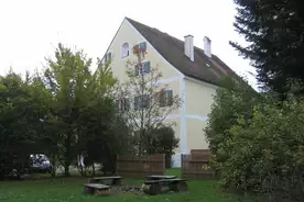 Heuhotel