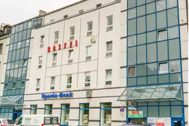 Hausansicht Babelfish-Hostel Würzburg