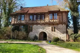Heuhotel