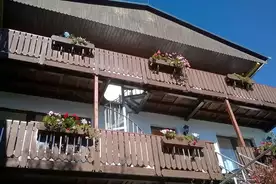 Hausansicht Freizeit- und Jugendbildungsstätte Unterhain