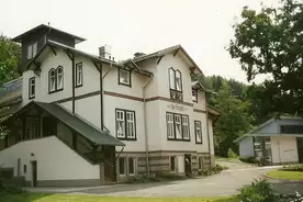 Hausansicht Familienferien-, Begegnungs- und Winterstein