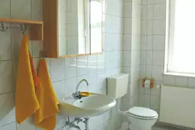 Jugendg�stehaus