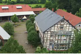 Hausansicht Herrenhaus Salderatzen Waddeweitz