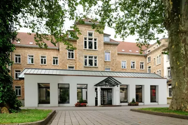 Bildungshaus St. Bernhard Wohnen & Tagen gruppenhaus.de