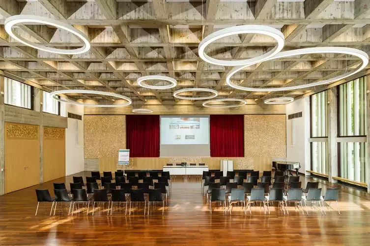 Bildungshaus St. Bernhard Wohnen & Tagen gruppenhaus.de