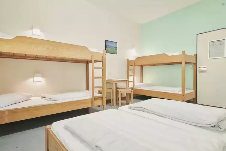 Jugendherberge Thale "Für Familien besonders geeignet" | gruppenhaus.de