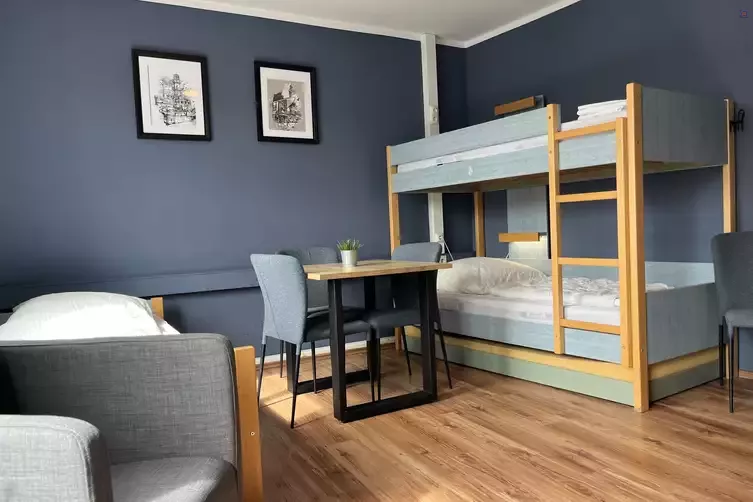 Blue Doors Hostel ROSTOCK gruppenhaus.de