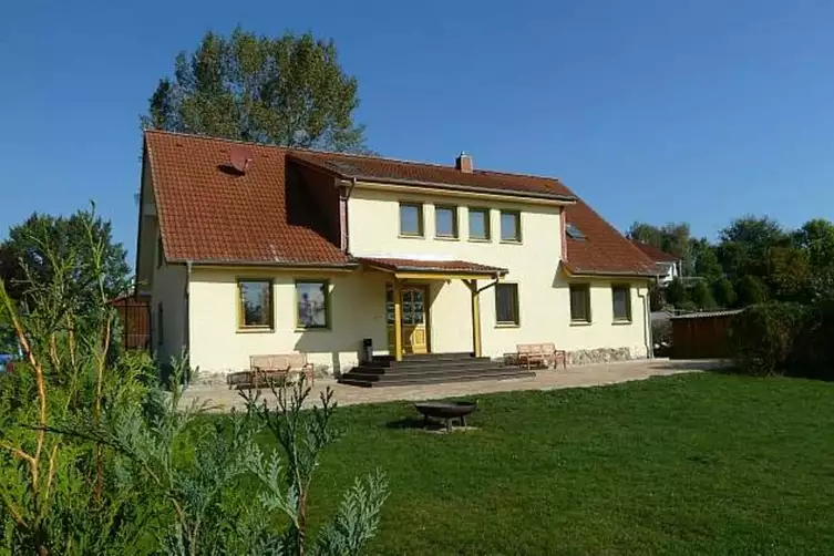 SOMMERHOF Granzow Am Badesee! Mit Kanustation! gruppenhaus.de