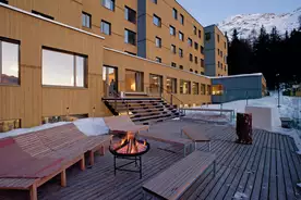 Hausansicht Jugendherberge St.Moritz St. Moritz