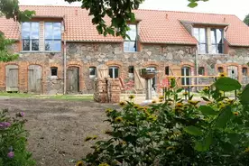 Hausansicht Ferienscheune Barnimer Feldmark Werneuchen/ Hirschfelde