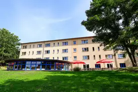Hausansicht DJH-Jugendherberge Sellin Sellin