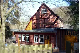 Hausansicht PfadfinderZentrum Ostharz Mägdesprung
