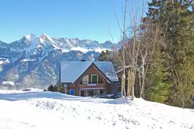 Hausansicht HÃ¼tte Heidiland Flumserberg