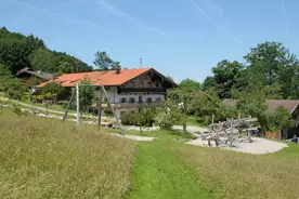 Hausansicht Jugendhaus Haslau - Hausteil "KrÃ¤uterwiese" Frasdorf