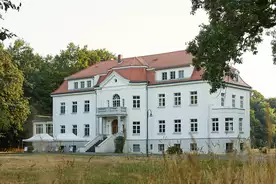 Hausansicht Schloss Hohenroda - OSTERN 2023 NOCH VERFÃGBAR! Hohenroda