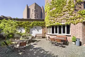 Hausansicht Oase der Abtei KÃ¶nigsmÃ¼nster Meschede