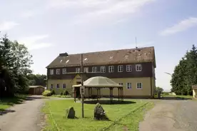 Hausansicht KnÃ¼ll Camp Schwarzenborn