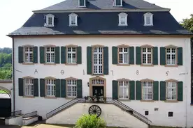 Hausansicht Jugendgästehaus Haus Dalbenden Kall