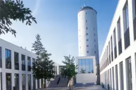 Hausansicht DJH-Jugendherberge Otto-Moericke-Turm Konstanz