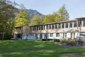 Hausansicht Studienzentrum in Josefstal e.V. Schliersee
