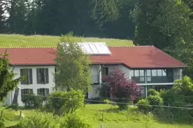 Hausansicht Schullandheim Landjugendhaus Kienberg Bernbeuren
