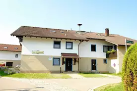 Hausansicht Haus am Brunnenbach Burgberg