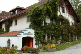 Hausansicht Villa Michelbach Neureichenau