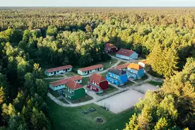 Hausansicht DJH-Jugendherberge Born-Ibenhorst Born a. DarÃ