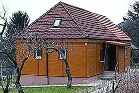 Hausansicht Naturfreundehaus Stadtheim Ettlingen