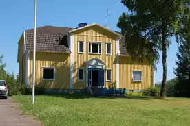 Hausansicht Gruppenhaus Gamla Skolan in Småland Grönskåra
