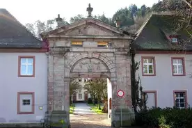 Hausansicht GÃ¤stehaus Abtei Lichtenthal Baden-Baden