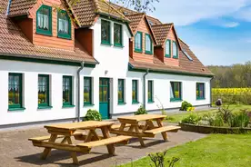 Hausansicht Landhaus Windrose Ummanz