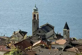 Hausansicht CASA AZZURRA Vira/Gambarogno