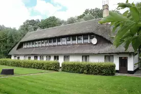 Hausansicht Ferienanlage Rugenhof Dreschvitz